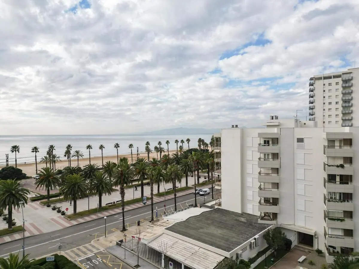 Salou Seafront! Private Terrace - Ac & Wifi Apartment